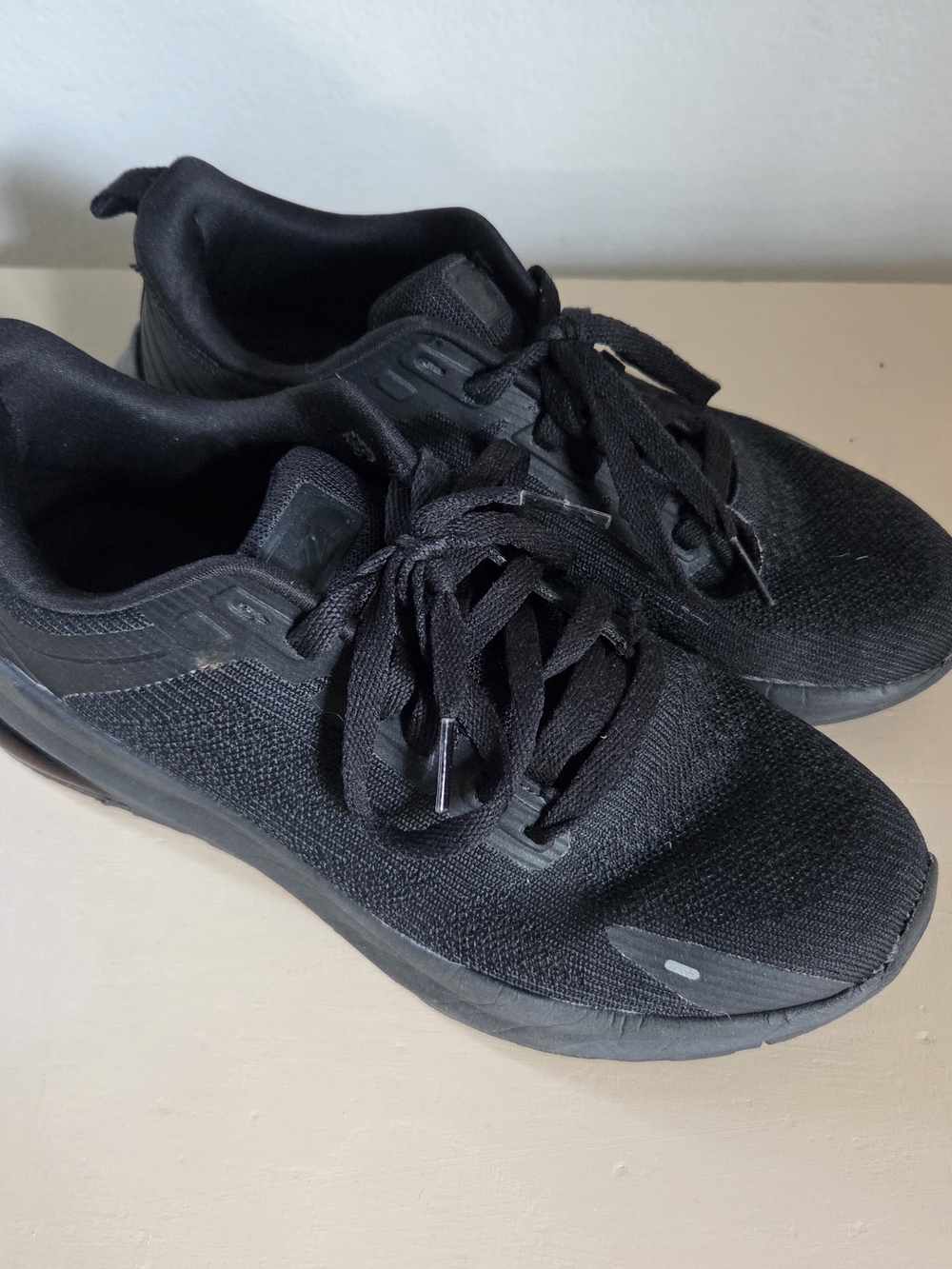 Avia Women's Air Athletic Sneakers Shoes Size 7.5 All Black Running Walking Mesh